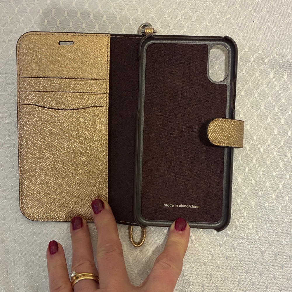 Coach iPhone Folio Case NWT Now on Clearance!! - Picture 4 of 8